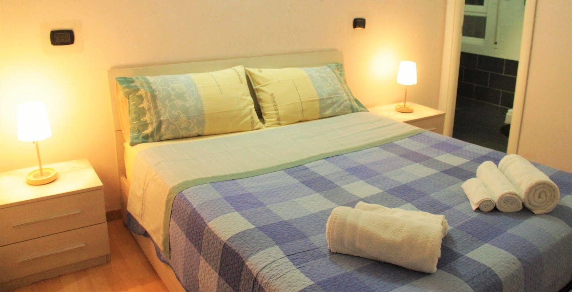 Hello Roma B&B Luaran gambar